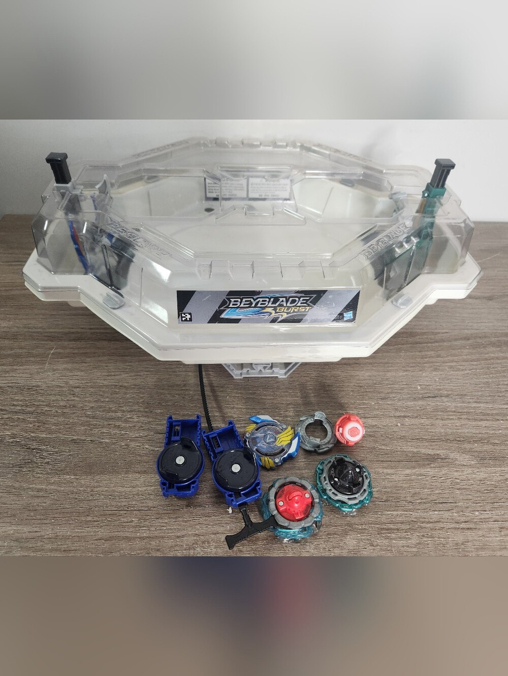 Beyblade Bey Stadium Burst Avatar Attack Beystadium Battle Set Arena